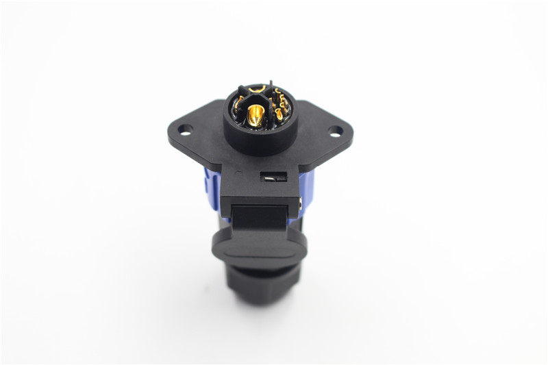 Lithium battery pack connector