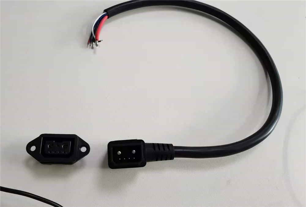 Battery pack 2+6 connector waterproof 50A cable assembly