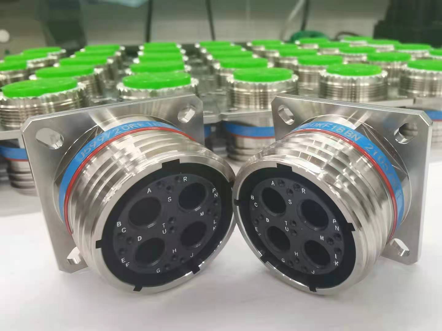 industrial 150A power 4 metal PDU connector