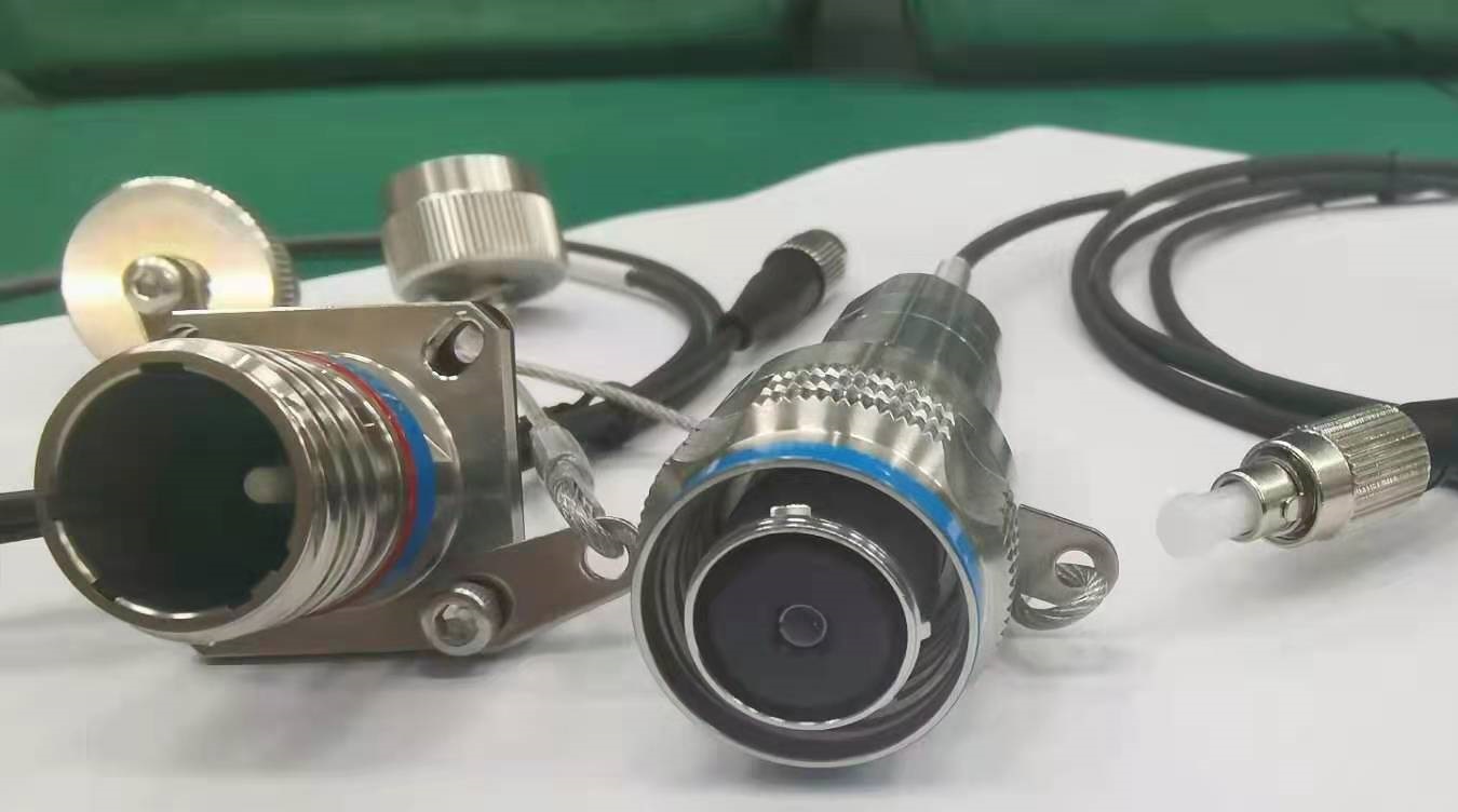 Industrial deep sea fiber coaxial waterproof connector