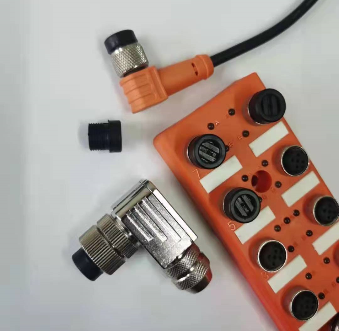 Industrial machinery - M12 connector - M12 junction box connector