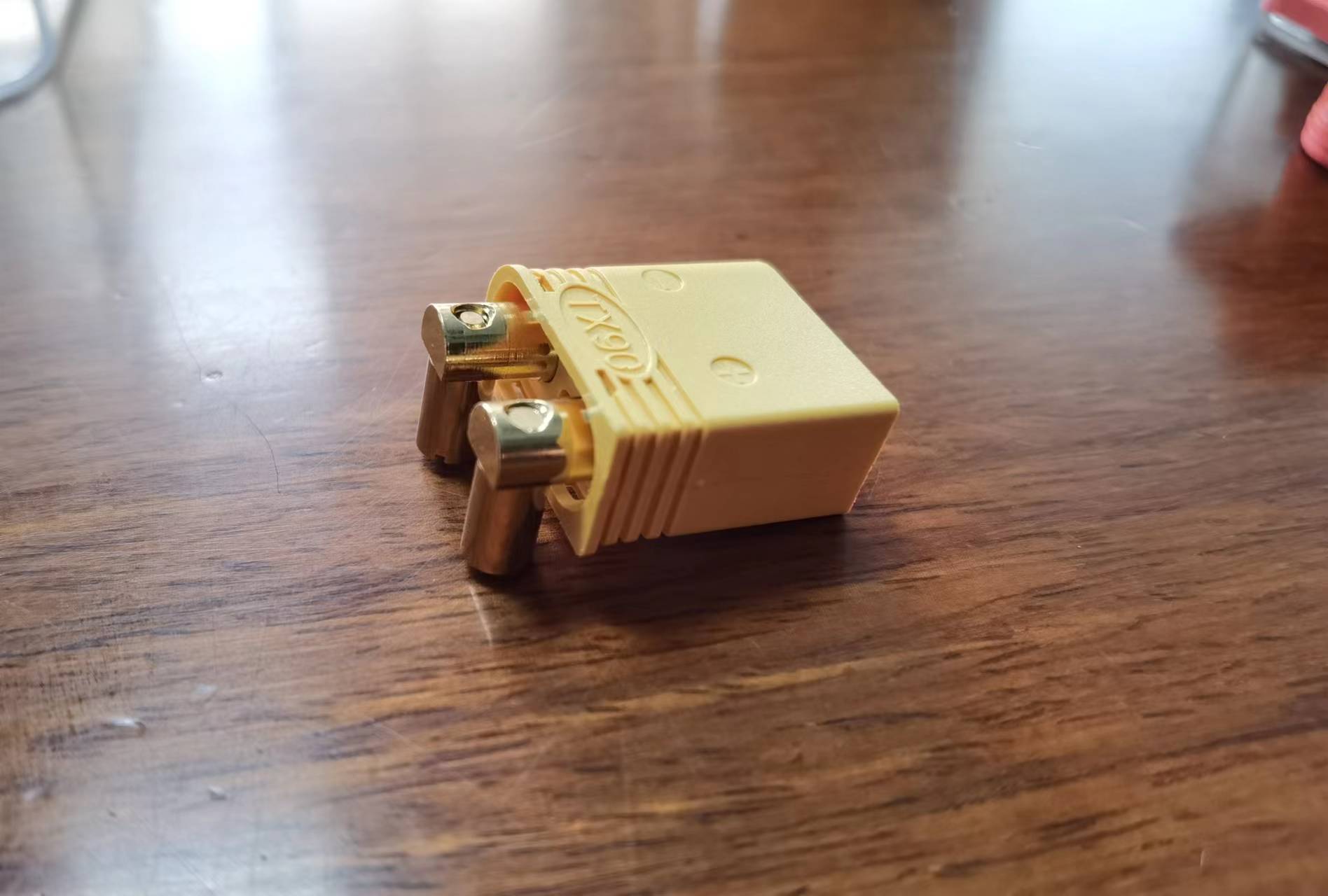 Small mini battery charging connector XT60 battery box connector