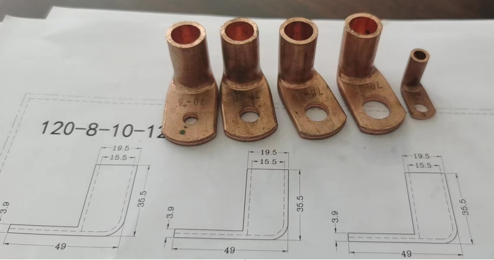 New energy copper raw material right angle connector high current 300A cable